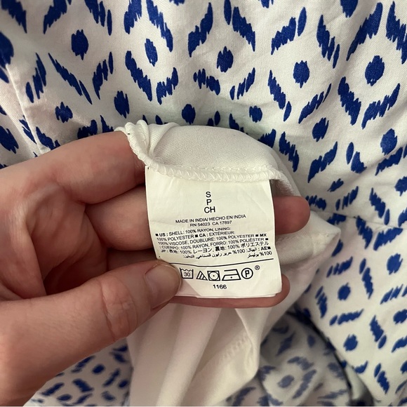 Sundress, White with Blue Pattern from Old Navy - Picture 7 of 8